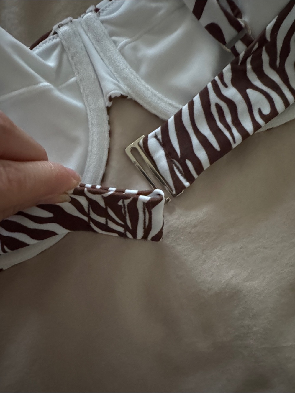 NWT Abercrombie & Fitch Brown and White Zebra Print Bikini Top Curve Love M - Picture 5 of 10